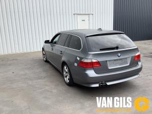 BMW 5 serie Touring 525i 24V Épave (2007, Gris)