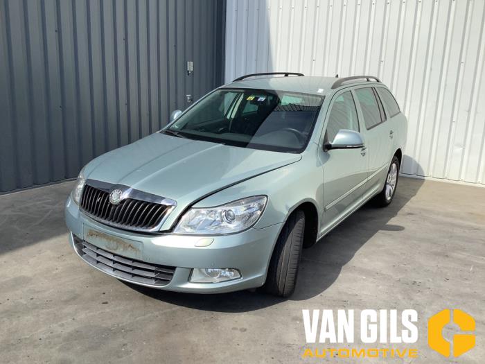 Skoda Octavia Combi 2.0 TDI PDF Vehículo de desguace (2010, Azul)