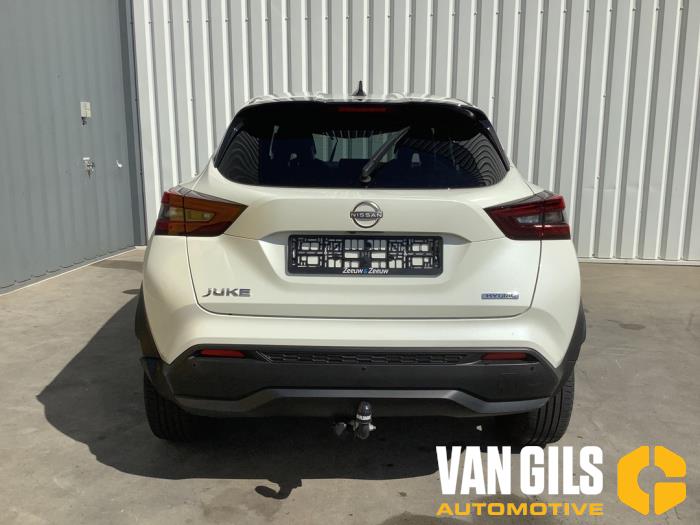 Nissan Juke 1.6 Hybrid 16V Vehículo de desguace (2023, Blanco)