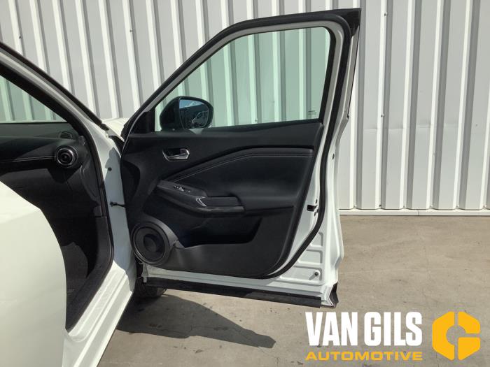 Nissan Juke 1.6 Hybrid 16V Vehículo de desguace (2023, Blanco)