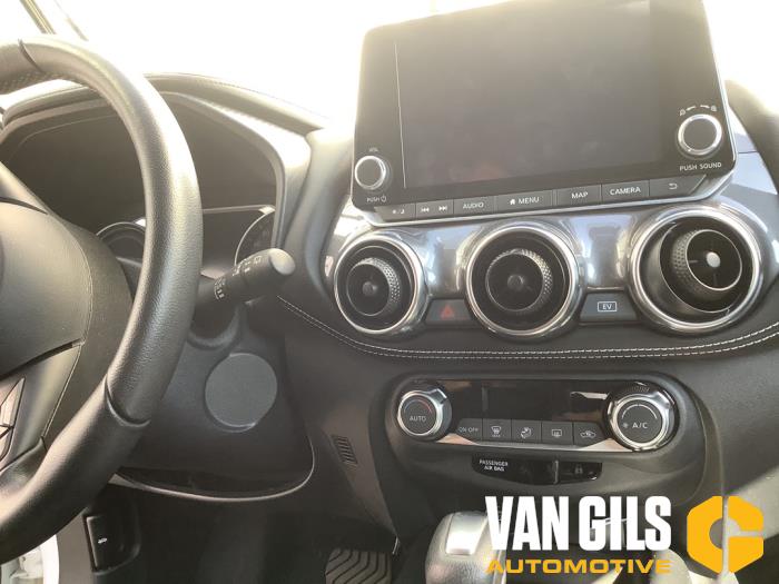 Nissan Juke 1.6 Hybrid 16V Vehículo de desguace (2023, Blanco)