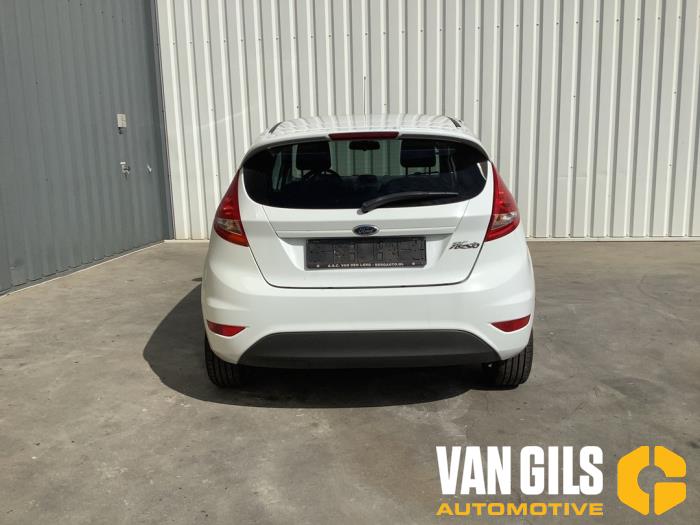 Ford Fiesta 6 1.25 16V Schrottauto (2011, Weiß)