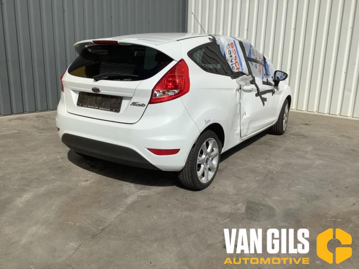 Ford Fiesta 6 1.25 16V Schrottauto (2011, Weiß)