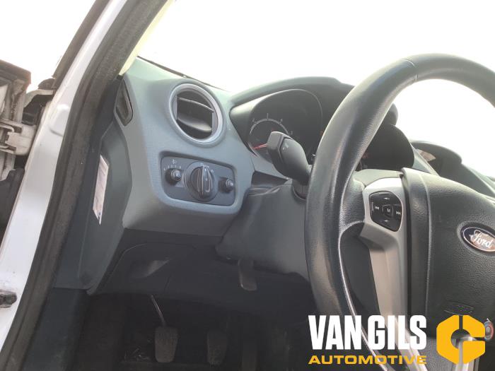 Ford Fiesta 6 1.25 16V Schrottauto (2011, Weiß)