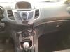 Ford Fiesta 6 1.25 16V Schrottauto (2011, Weiß)