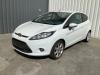 Ford Fiesta 6 1.25 16V Schrottauto (2011, Weiß)