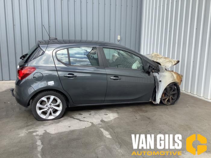Opel Corsa E 1.4 16V Samochód złomowany (2018, Szary)