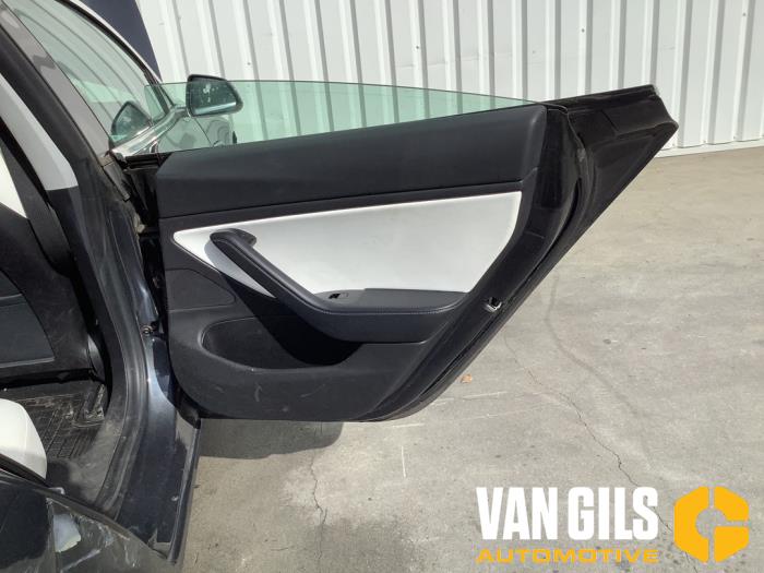 Tesla Model 3 Long Range, Performance AWD Schrottauto (2019, Grau)
