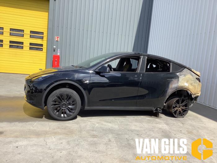 Tesla Model Y RWD  (Desguace)
