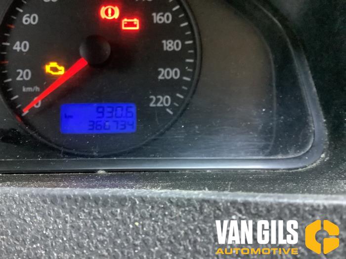 Volkswagen Transporter T5 1.9 TDi Vehículo de desguace (2009, Granito)