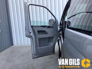 Volkswagen Transporter T5 1.9 TDi Vehículo de desguace (2009, Granito)