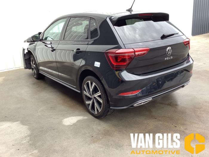 Volkswagen Polo VI 1.0 TSI 12V Vehículo de desguace (2024, Negro)