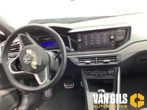 Volkswagen Polo VI 1.0 TSI 12V Vehículo de desguace (2024, Negro)
