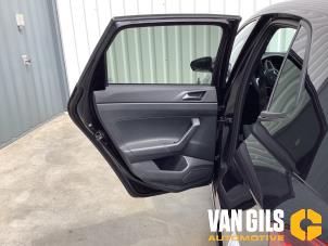 Volkswagen Polo VI 1.0 TSI 12V Vehículo de desguace (2024, Negro)