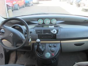 Citroen C8 2.0 HDi 16V Samochód złomowany (2005, Szary)