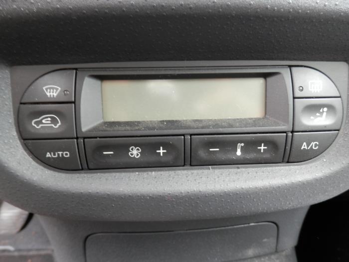 Citroen C3 1.4 HDi Épave (2005, Rouge)