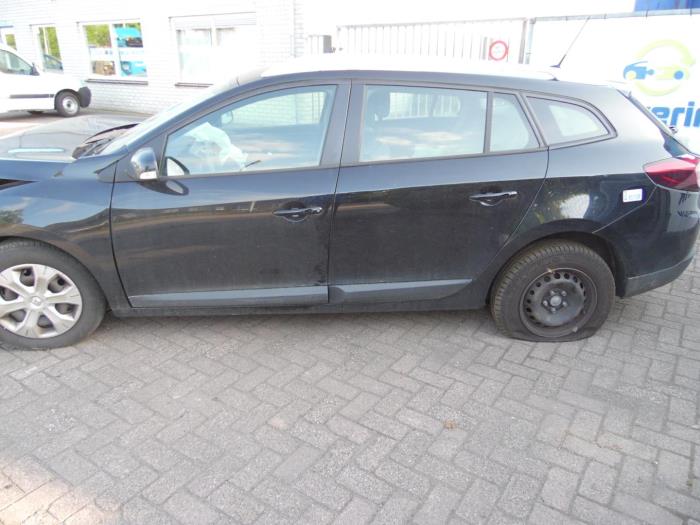 Renault Megane III Grandtour 1.5 dCi 90 Skrotfordon (2011, ZWART)