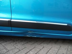 Citroen C3 Picasso 1.4 16V VTI 95 Épave (2009, Bleu)