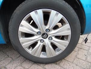 Citroen C3 Picasso 1.4 16V VTI 95 Épave (2009, Bleu)