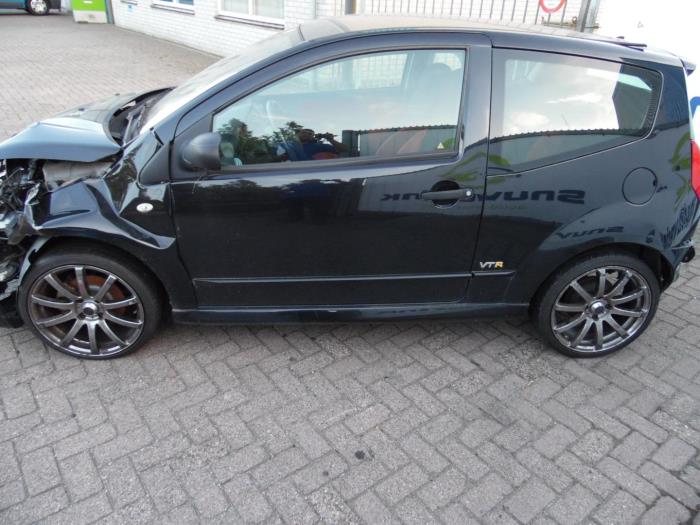 Citroen C2 1.4 HDI Épave (2005, Noir)