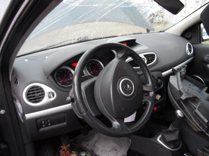 Renault Clio III 1.4 16V Schrottauto (2005, Grau)