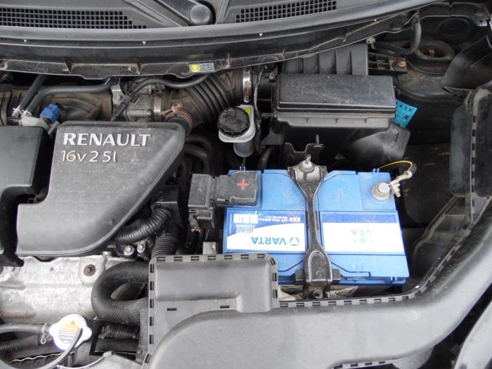 Renault Koleos I 2.5 16V 4x4 Vehículo de desguace (2008, Negro)