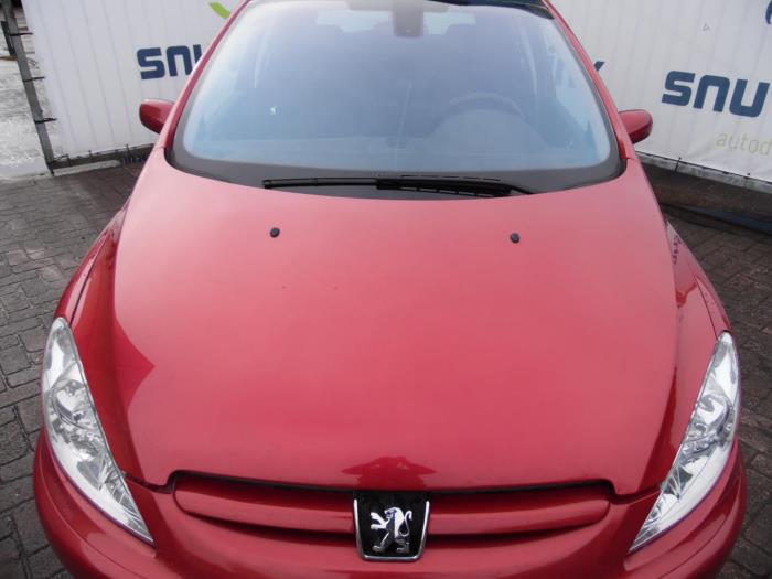 Peugeot 307 SW 1.6 16V Vehículo de desguace (2005, Rojo)