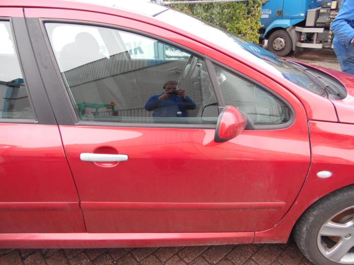 Peugeot 307 SW 1.6 16V Vehículo de desguace (2005, Rojo)