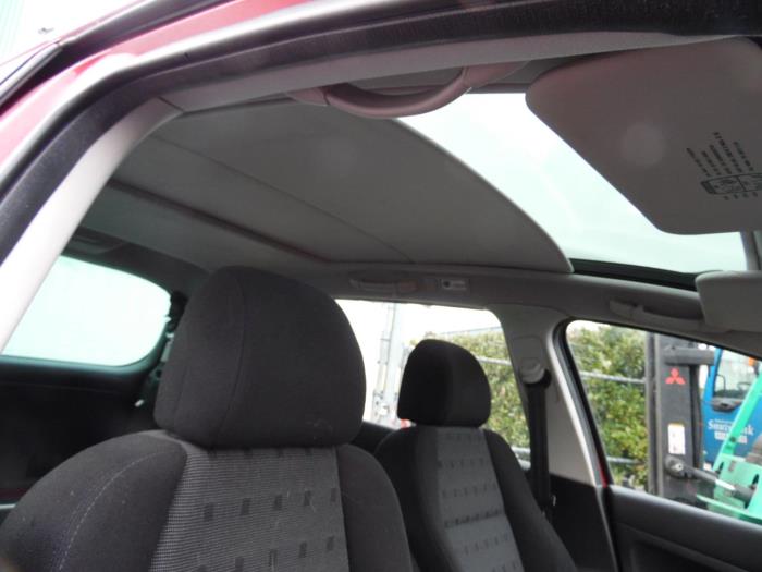Peugeot 307 SW 1.6 16V Vehículo de desguace (2005, Rojo)