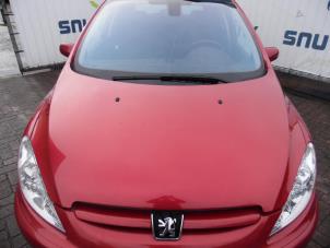 Peugeot 307 SW 1.6 16V Vehículo de desguace (2005, Rojo)