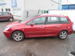 Peugeot 307 SW 1.6 16V Vehículo de desguace (2005, Rojo)
