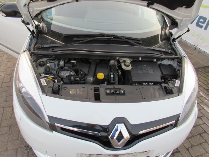 Renault Scénic III 1.5 dCi 110 Épave (2015, Blanc)