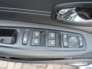 Renault Scénic III 1.5 dCi 110 Épave (2015, Blanc)