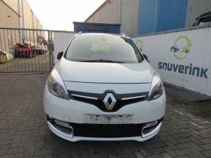Renault Scénic III 1.5 dCi 110 Épave (2015, Blanc)