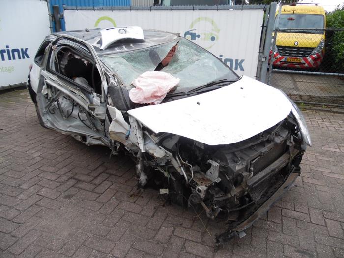 Citroen DS3 1.6 e-HDi Schrottauto (2012, Weiß)