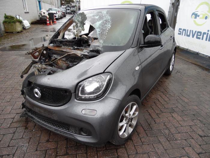 Smart Forfour 1.0 12V Épave (2015, Gris)