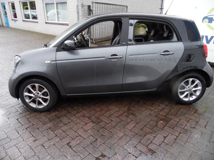 Smart Forfour 1.0 12V Épave (2015, Gris)