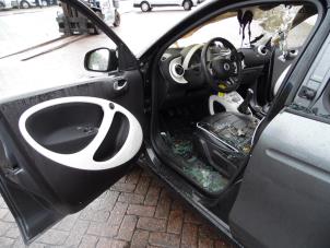 Smart Forfour 1.0 12V Épave (2015, Gris)