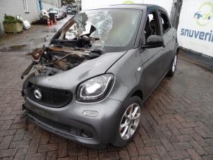 Smart Forfour 1.0 12V Épave (2015, Gris)