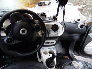 Smart Forfour 1.0 12V Épave (2015, Gris)