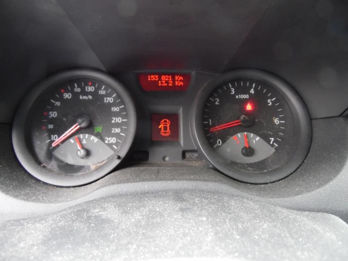 Renault Megane II 1.6 16V Samochód złomowany (2003, Niebieski)