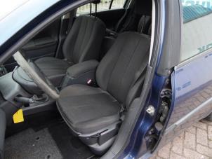 Renault Megane II 1.6 16V Samochód złomowany (2003, Niebieski)