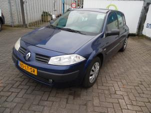 Renault Megane II 1.6 16V Samochód złomowany (2003, Niebieski)