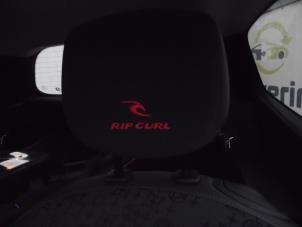 Renault Twingo II 1.2 16V Samochód złomowany (2010, Czerwony)
