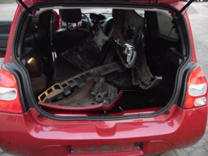 Renault Twingo II 1.2 16V Samochód złomowany (2010, Czerwony)