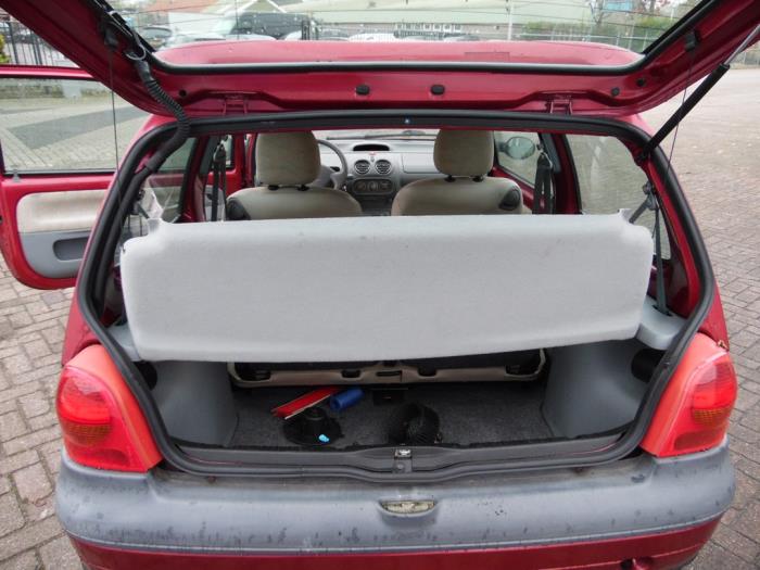Renault Twingo 1.2 16V Samochód złomowany (2003, Czerwony)