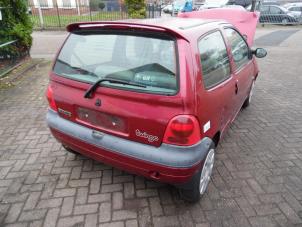 Renault Twingo 1.2 16V Samochód złomowany (2003, Czerwony)