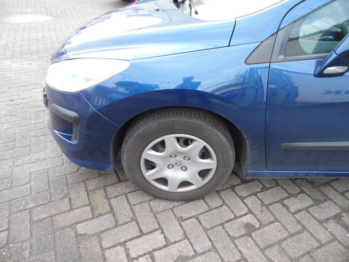 Peugeot 308 1.4 VTI 16V Skrotfordon (2008, BLAUW)
