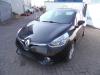 Véhicule hors d'usage  Renault Clio 4 12- de 2014