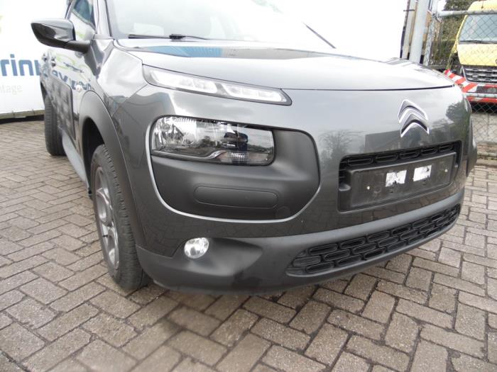 Citroen C4 Cactus 1.2 PureTech 82 12V Épave (2015, Gris)